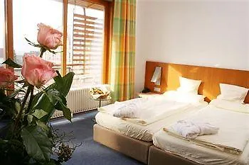 Aqualux Wellness- & Tagungshotel 4*