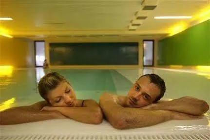 ホテル Aqualux Wellness- & Tagungshotel バート・ザルツシュリル