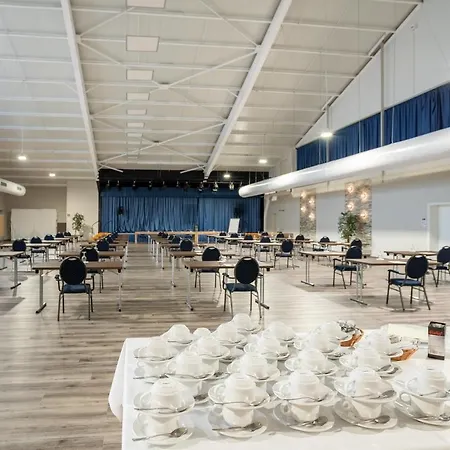 Aqualux Wellness- & Tagungshotel 4*