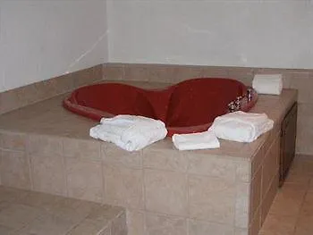 Aqualux Wellness- & Tagungshotel 4*