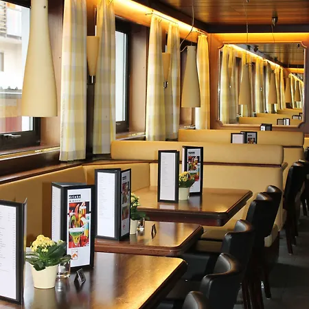 Aqualux Wellness- & Tagungshotel 4*