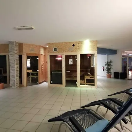 Aqualux Wellness- & Tagungshotel Otel Bad Salzschlirf