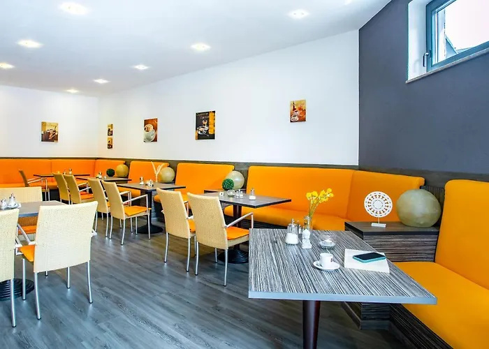 Aqualux Wellness-&tagungshotel 4* Bad Salzschlirf