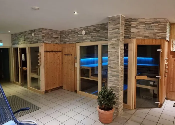 Aqualux Wellness- & Tagungshotel Hotel 4*